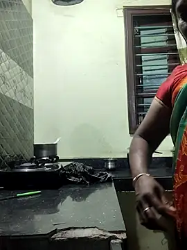 Snapshot of papukurty chatting on March 4, 2026, 1:50 pm papukurty online show from March 4, 2026, 1:50 pm