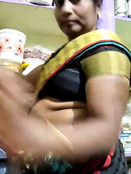 Snapshot of papukurty chatting on March 8, 2026, 2:04 am papukurty online show from March 8, 2026, 2:04 am