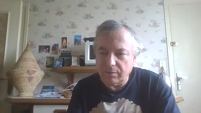 Snapshot of gegevincent chatting on May 8, 2026, 12:54 pm gegevincent online show from May 8, 2026, 12:54 pm