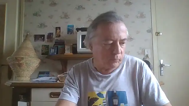 Snapshot of gegevincent chatting on May 31, 2026, 10:33 am gegevincent online show from May 31, 2026, 10:33 am
