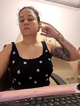 Snapshot of Abbyjoness21 chatting on November 16, 2025, 11:16 am Abbyjoness21 online show from November 16, 2025, 11:16 am