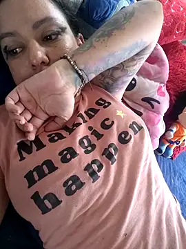 Snapshot of Abbyjoness21 chatting on February 13, 2026, 9:33 pm Abbyjoness21 online show from February 13, 2026, 9:33 pm