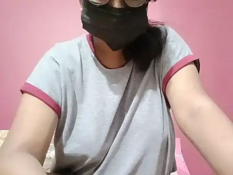 babygurlhotshot online show from July 28, 2026, 7:04 pm