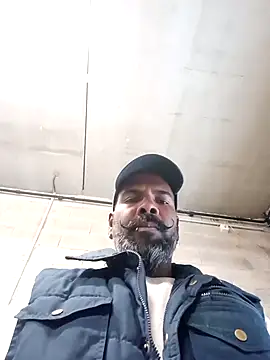 frenchblackc31 online show from October 21, 2025, 2:40 pm