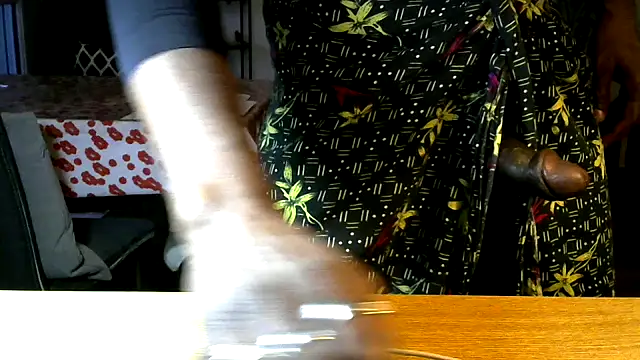 Snapshot of frenchblackc31 chatting on February 19, 2026, 5:31 pm frenchblackc31 online show from February 19, 2026, 5:31 pm