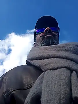 Snapshot of frenchblackc31 chatting on February 21, 2026, 11:22 am frenchblackc31 online show from February 21, 2026, 11:22 am