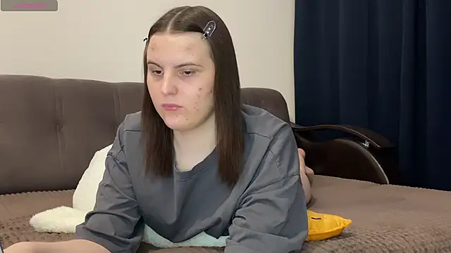 vertul1ana online show from October 3, 2025, 7:00 pm