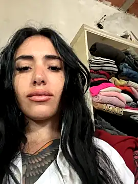 GoddessPanther online show from November 7, 2025, 5:13 pm