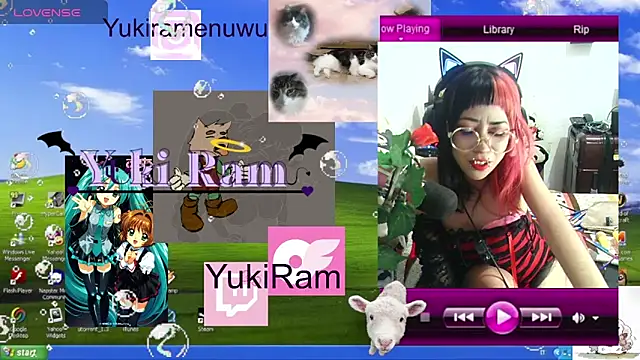 Snapshot of YukiRam chatting on November 16, 2025, 3:23 am YukiRam online show from November 16, 2025, 3:23 am