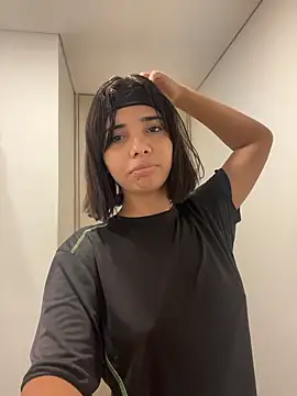 BarbieGirl xx online show from January 9, 2026, 5:10 am