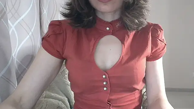 miss  Sophie online show from June 1, 2026, 6:48 am