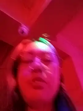 Dulcedeanis online show from February 3, 2026, 3:37 am