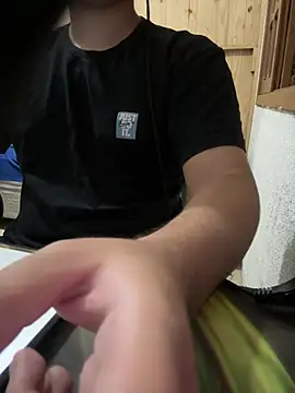 Snapshot of Brinquedo-da-zoe chatting on February 24, 2026, 1:47 am Brinquedo-da-zoe online show from February 24, 2026, 1:47 am