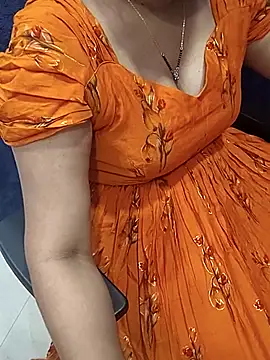 Anuforyou19 online show from October 18, 2025, 7:25 pm