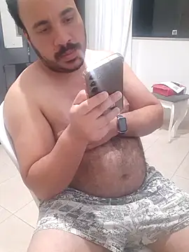 Snapshot of Urso_Nerd chatting on September 23, 2025, 12:24 am Urso Nerd online show from September 23, 2025, 12:24 am