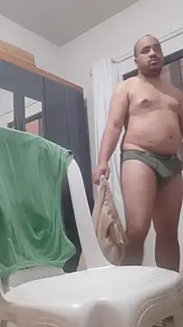 Snapshot of Urso_Nerd chatting on October 8, 2025, 3:42 pm Urso Nerd online show from October 8, 2025, 3:42 pm