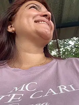 sweetdulcexxx online show from April 18, 2026, 7:07 pm