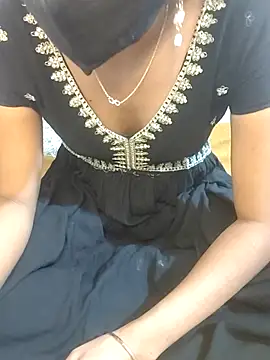 Snapshot of ranisanthutelugu chatting on November 13, 2025, 5:17 am ranisanthutelugu online show from November 13, 2025, 5:17 am