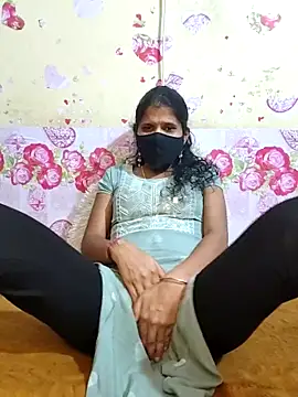 Snapshot of ranisanthutelugu chatting on November 23, 2025, 11:54 am ranisanthutelugu online show from November 23, 2025, 11:54 am