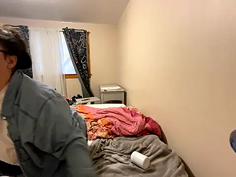 GirlSquirt online show from November 20, 2025, 9:03 pm