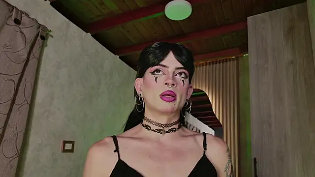 Taurito    online show from December 18, 2025, 12:17 am