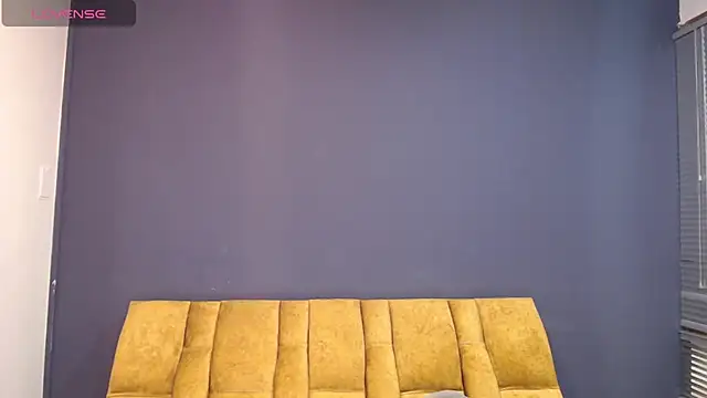 KendraaSimons online show from December 3, 2025, 8:29 pm