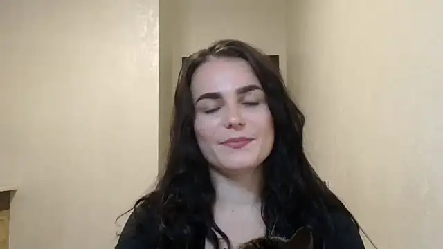 Silviaa a online show from October 10, 2025, 6:51 pm