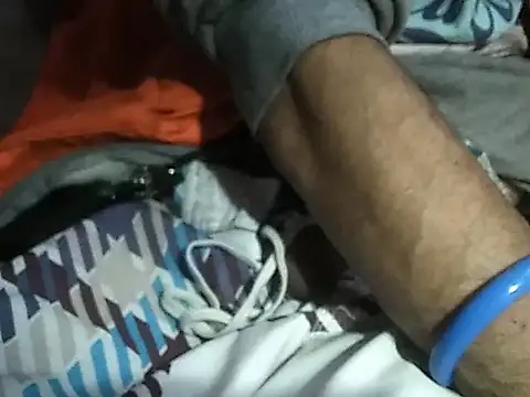 Snapshot of Gabrielamaturedirty chatting on January 1, 2025, 11:51 pm Gabrielamaturedirty online show from January 1, 2025, 11:51 pm