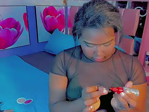 TheperfectblackTS online show from July 21, 2026, 8:33 pm