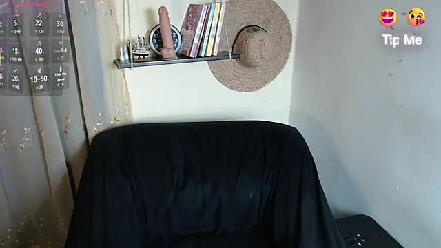 Tim mz01 online show from September 9, 2025, 9:47 pm