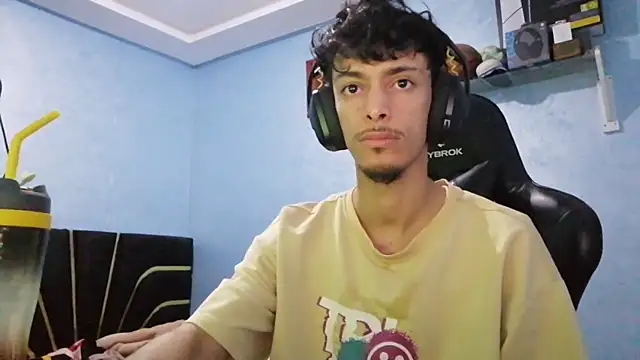 Snapshot of Dark_DesireX chatting on March 29, 2026, 2:44 am Dark DesireX online show from March 29, 2026, 2:44 am