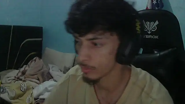 Snapshot of Dark_DesireX chatting on April 4, 2026, 1:52 pm Dark DesireX online show from April 4, 2026, 1:52 pm