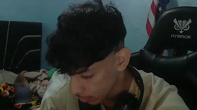 Snapshot of Dark_DesireX chatting on April 8, 2026, 12:49 pm Dark DesireX online show from April 8, 2026, 12:49 pm