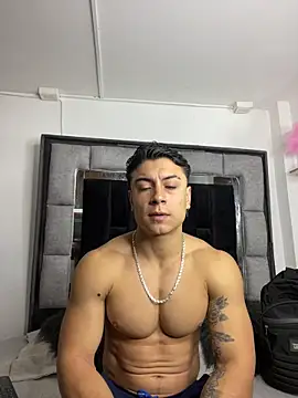 MR MUSCLE online show from December 21, 2025, 11:17 am