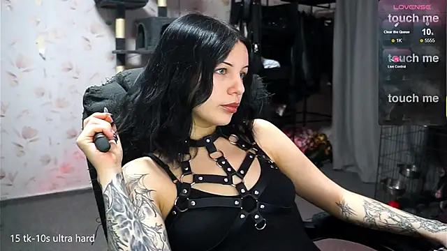 lera smith online show from April 5, 2026, 9:56 pm