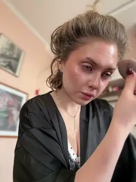 KellyKeler online show from February 6, 2026, 10:51 am