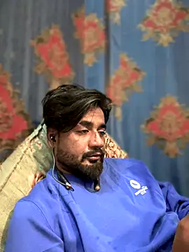 Munny6677 online show from November 6, 2025, 7:59 pm