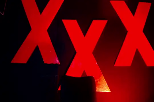 abrilbigcock online show from March 29, 2026, 11:38 pm