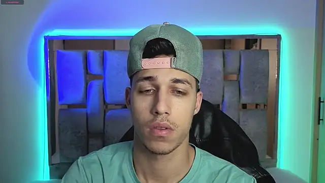 orionblaze69  online show from April 18, 2026, 8:29 am