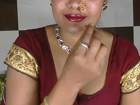 hotee bhabi online show from April 15, 2026, 11:39 am