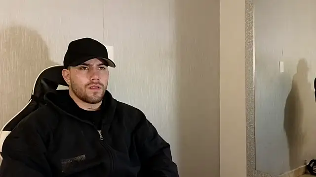 Snapshot of Ades_Lowe chatting on October 3, 2025, 11:51 am Ades Lowe online show from October 3, 2025, 11:51 am