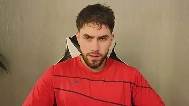 Snapshot of Ades_Lowe chatting on November 5, 2025, 11:32 am Ades Lowe online show from November 5, 2025, 11:32 am