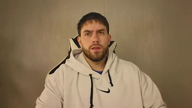 Snapshot of Ades_Lowe chatting on November 7, 2025, 11:32 am Ades Lowe online show from November 7, 2025, 11:32 am