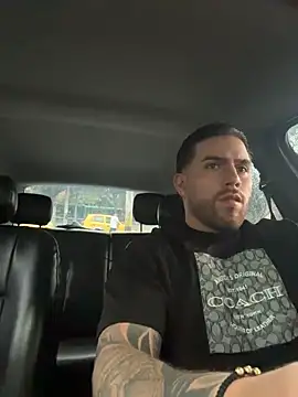 Snapshot of Ades_Lowe chatting on November 9, 2025, 12:03 pm Ades Lowe online show from November 9, 2025, 12:03 pm