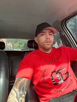 Snapshot of Ades_Lowe chatting on November 23, 2025, 3:01 pm Ades Lowe online show from November 23, 2025, 3:01 pm