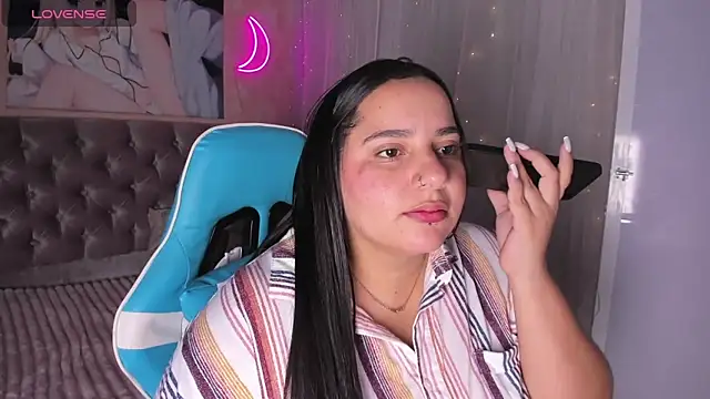 Snapshot of artemisa19 chatting on October 2, 2025, 4:41 am artemisa19 online show from October 2, 2025, 4:41 am