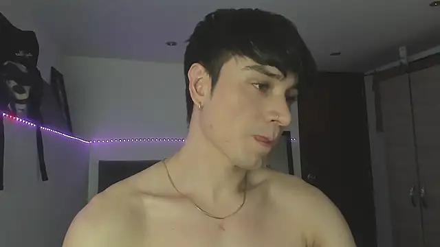 Snapshot of stevve_14 chatting on November 16, 2025, 4:07 am stevve 14 online show from November 16, 2025, 4:07 am