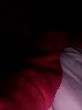 Hottiesophie online show from April 15, 2026, 2:07 am