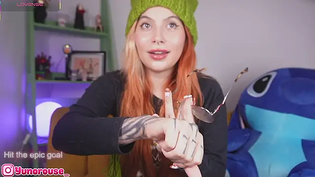 YunoRose  online show from March 26, 2026, 3:45 am