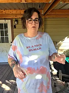 Snapshot of valeriejane chatting on November 3, 2025, 9:16 pm valeriejane online show from November 3, 2025, 9:16 pm